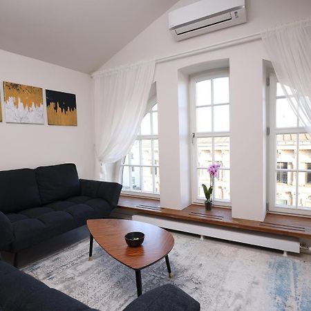 Bright Attic Flat In The Centre Riga Exterior foto